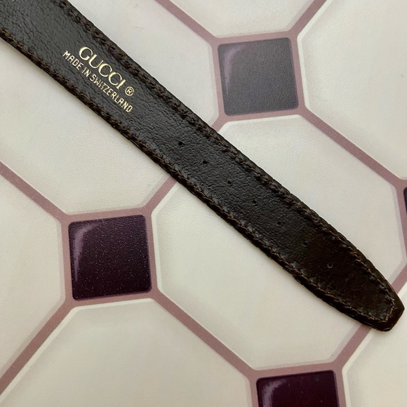 Rare Vintage Gucci 2000M Swiss Timepiece Stacked Watch Red & Green New Strap - Picture 16 of 16